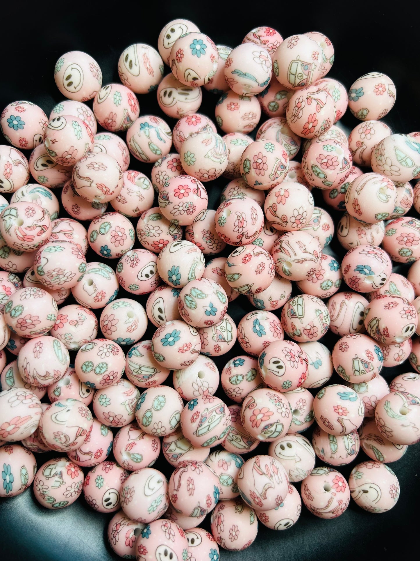 New Groovy Smiley 15mm Printed Silicone Beads