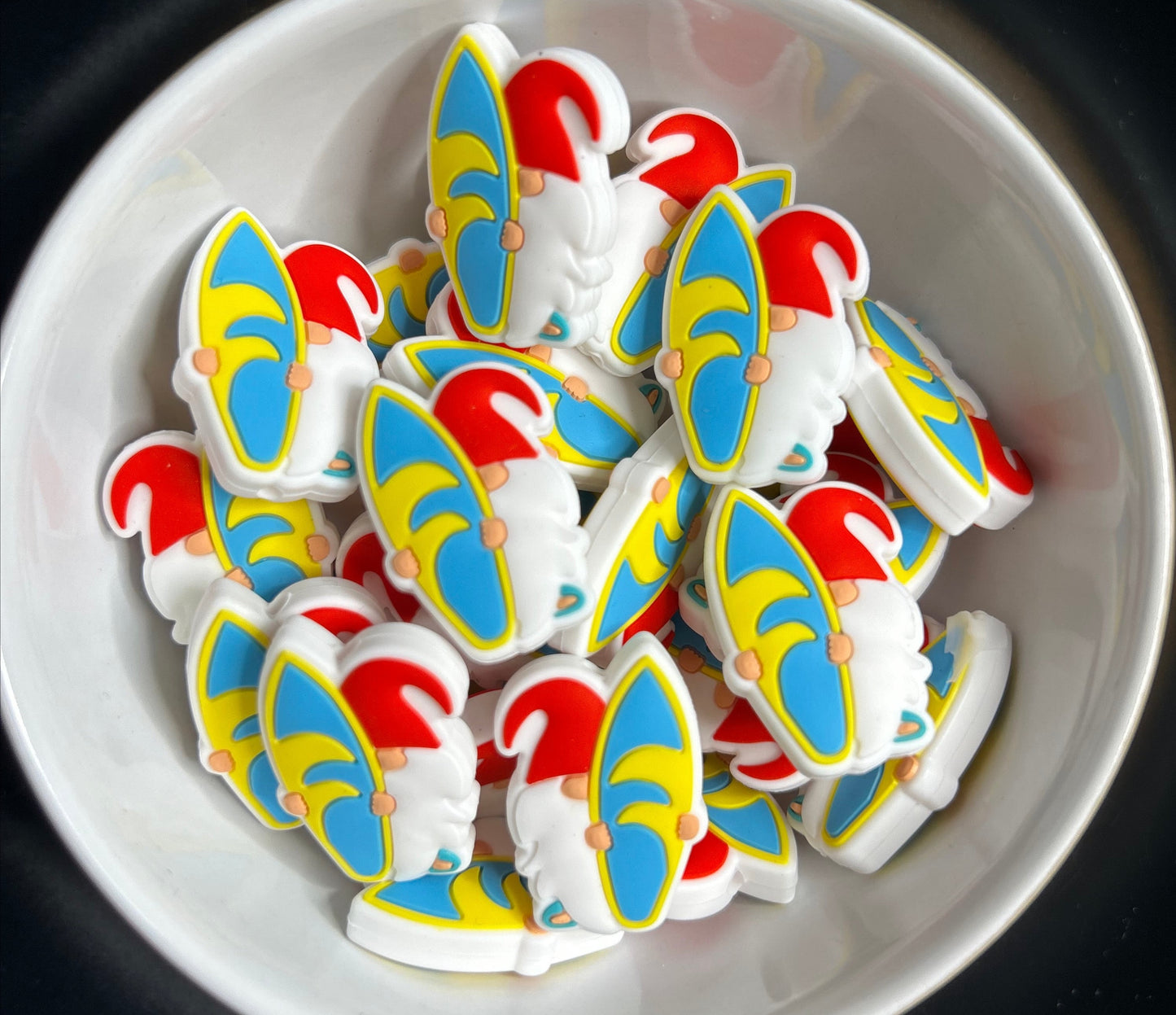 Summer Surfboard Gnome Focal Bead