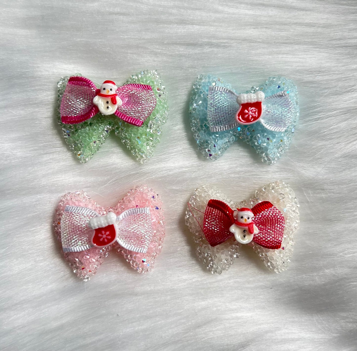 New Sugar Holiday Bow Beads