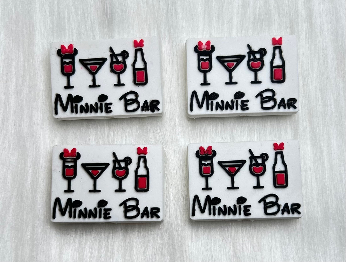 Minnie Bar Focal Bead