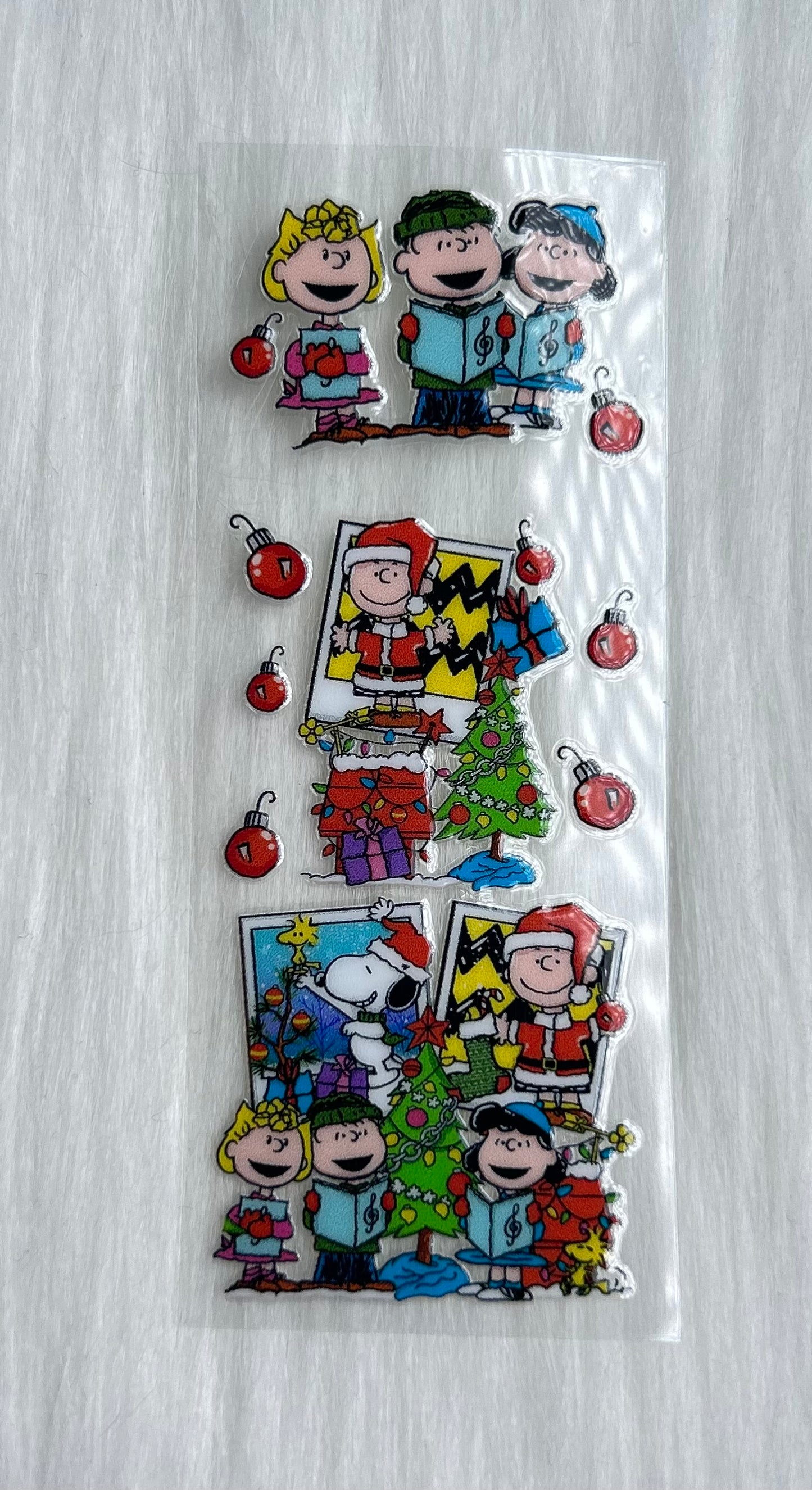 Christmas Peanuts Pen Wrap