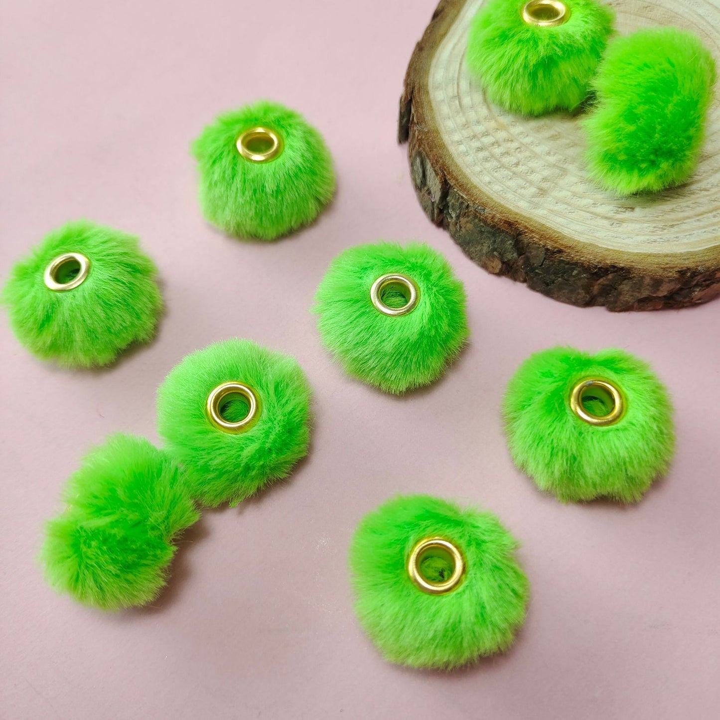 Single Color Classic Fluffy Beads